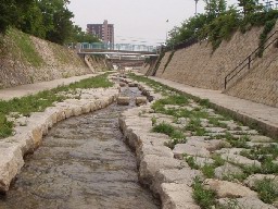 灘区都賀川